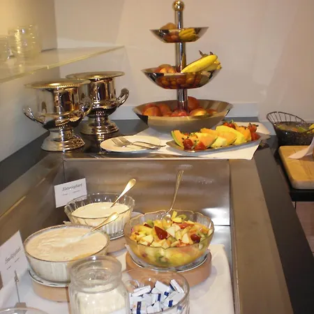 מלון Hotel-restaurant Schieble 3*