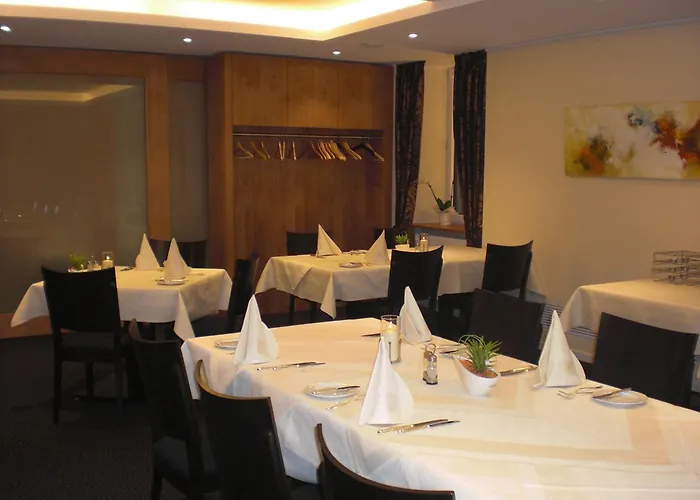 Отель Hotel-restaurant Schieble