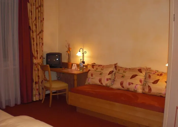 Отель Hotel-restaurant Schieble Кенцинген